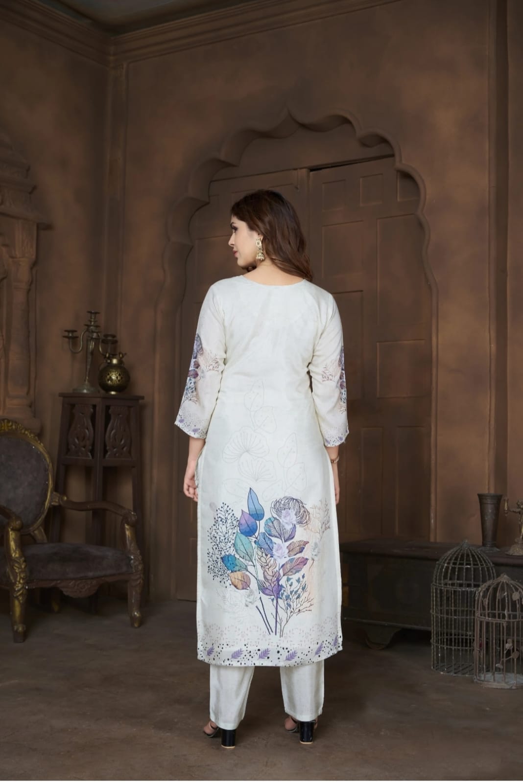 Cream Suit With Embroidery In Pure Chinon Fabrics
