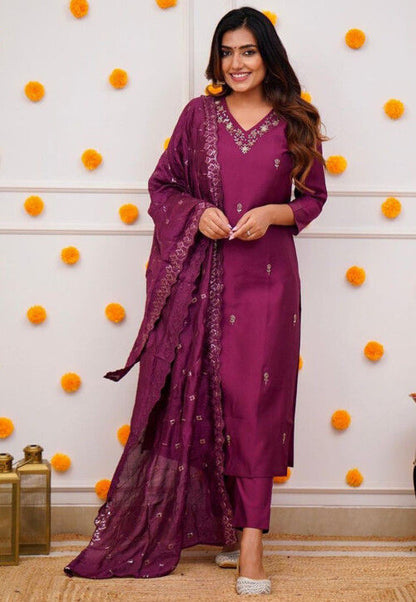 Most Beautiful Chanderi Silk Kurta Set