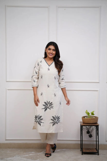 Women's Cotton Floral Printed Straight Kurta Set with Pant